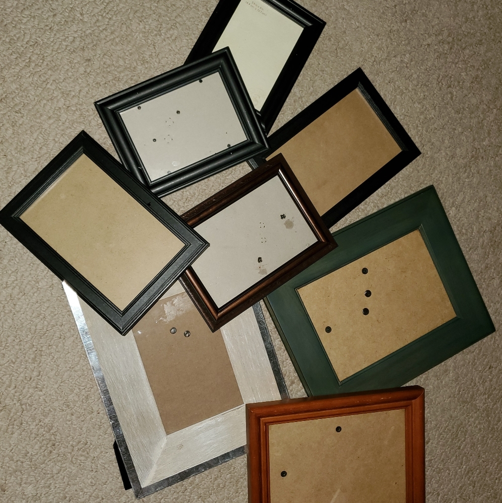 Picture frame bundle